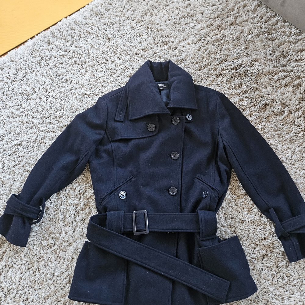 Gorgeous and Impeccable-  Coffee Shop- Navy Blue Pea Coat. Women's L/XL- NWOT